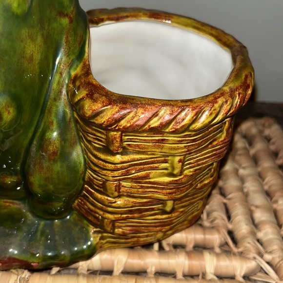 Vintage Ceramic Frog with Duel Planters - Picture 8 of 11
